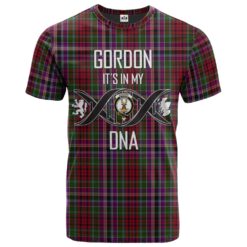 Gordon Red 02 Clan DNA In Me Tartan Crest T-Shirt